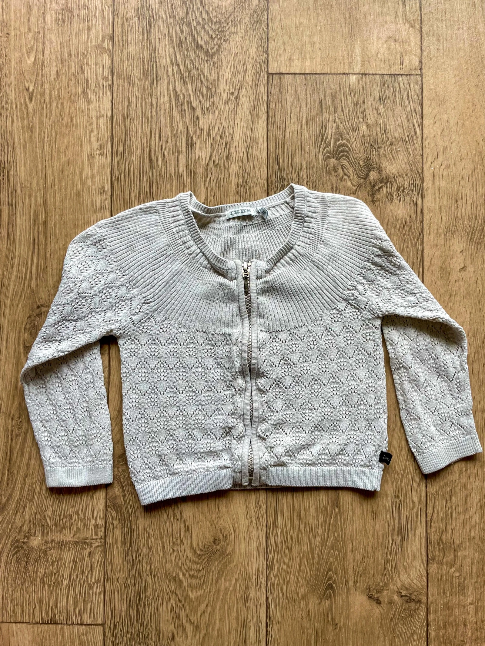Gilet zippé IKKS taille 24 mois/ 2 ans 